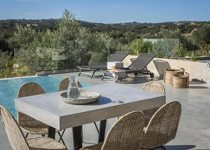 Olive Bay View *